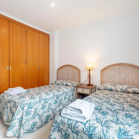 Catalina 2a Tres 別荘 *